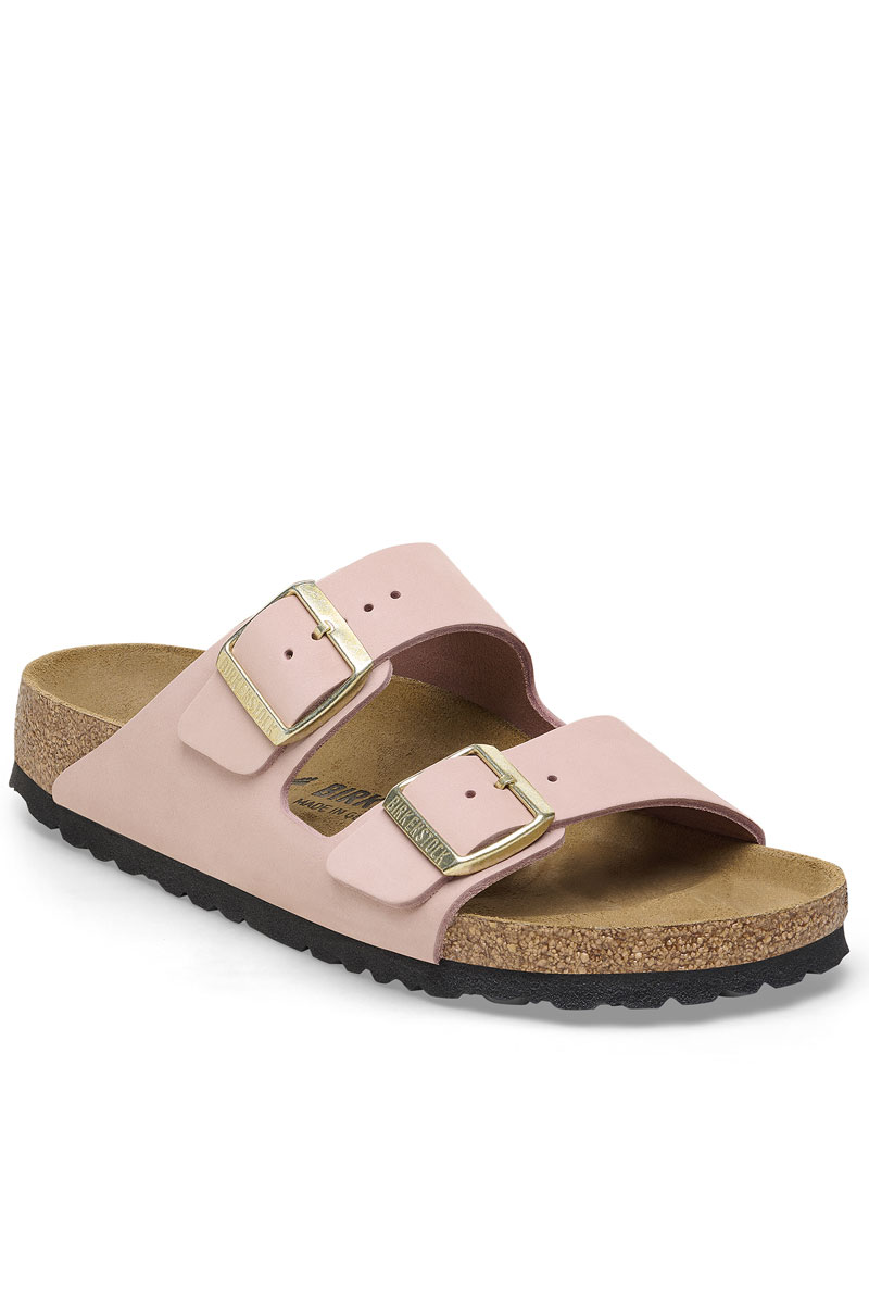 Το Arizona είναι το all time classic και best seller σανδάλι της BIRKENSTOCK. Ένας θρύλος της άνεσης και πλέον ένα βασικό στοιχείο μόδας. Φορεστε το καθημερινά με όλα τα στύλ ντυσίματος και για όλες τις περιστάσεις. Oiled Leather Δωρεάν αποστολή σε όλη την Ελλάδα σε 1-3 μέρες. Διαθέσιμο και στα φυσικά μας καταστήματα YELLOW BUTTON Λ.Παπάγου 101 – Ζωγράφου Χρεμωνίδου & Δαμάρεως 61 – Παγκράτι