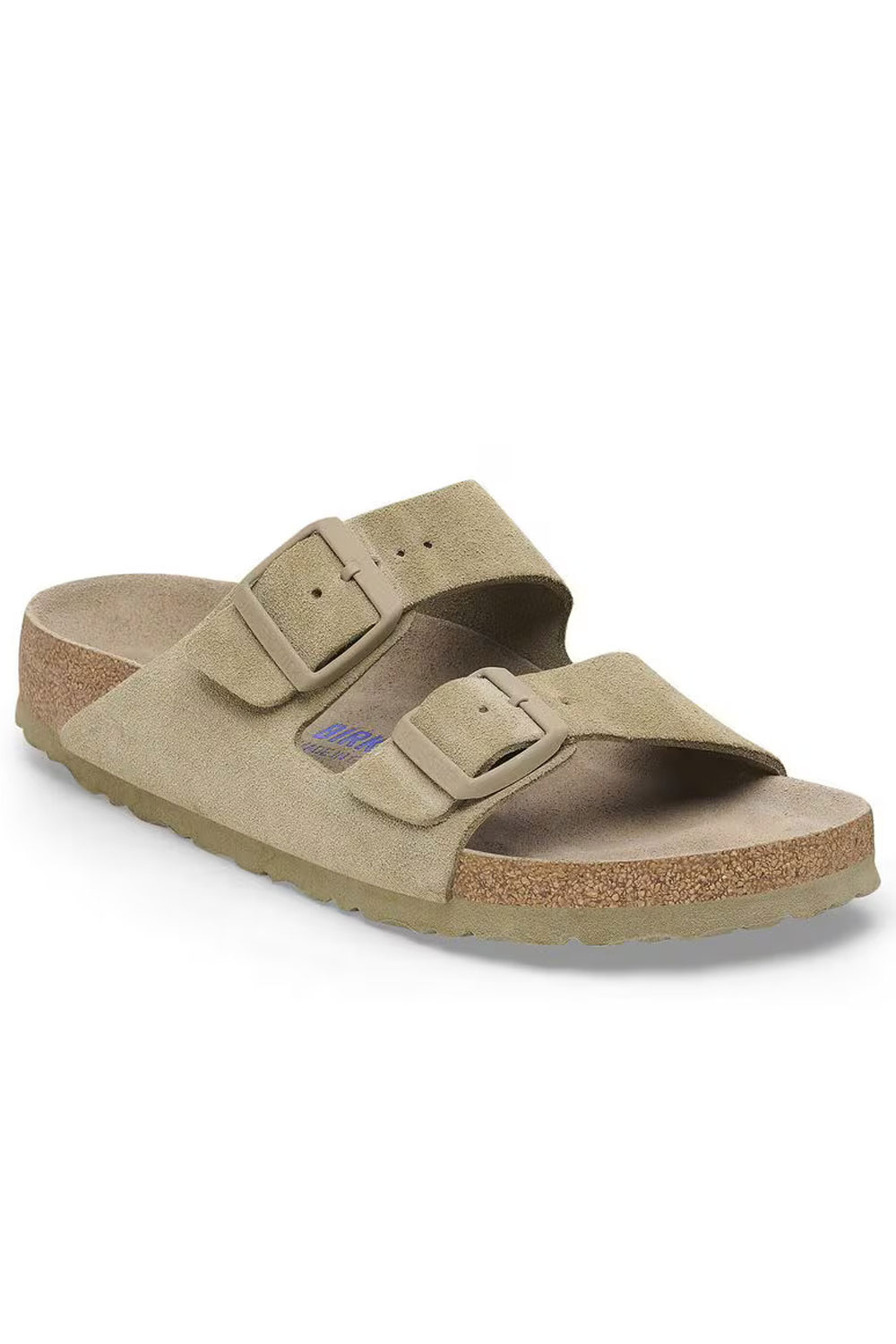 BIRKENSTOCK ARIZONA Suede Leather Sandcastle Το συχνά μιμούμενο αλλά ποτέ σωστά αντιγραμμένο Arizona, το all time classic σχέδιο με δύο λουράκια από την Birkenstock σε δέρμα Suede. Ένας θρύλος της άνεσης και ένα βασικό κομμάτι της μόδας. Με ρυθμιζόμενα λουράκια και ένα μαγικό πέλμα από φελλό που προσαρμόζεται στο σχήμα του ποδιού σας. Φορέστε το καθημερινά με όλα τα στύλ ντυσίματος και για όλες τις περιστάσεις. Narrow fit - Made in Germany Διαθέσιμο και στο φυσικό κατάστημα YELLOW BUTTON Χρεμωνίδου & Δαμάρεως 61 Παγκράτι ή στο φυσικό κατάστημα eshop Γρ. Αυξεντιού 122 Ιλίσια.