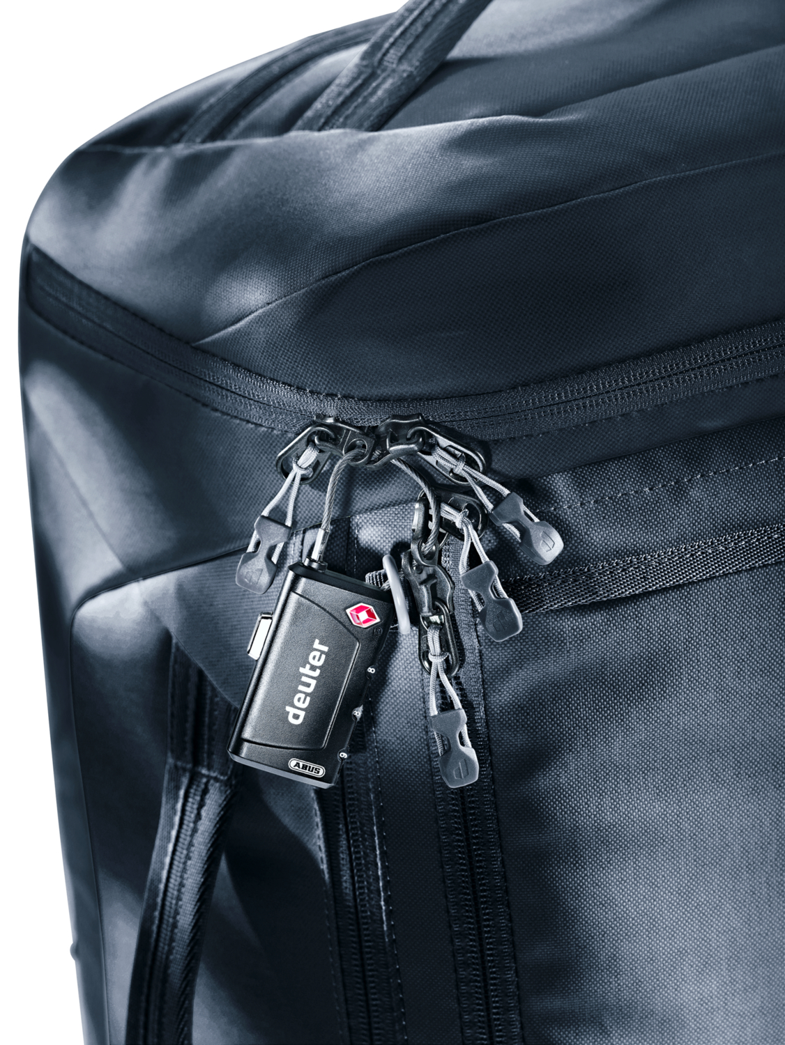 3510026-7000-DuffelProPack30_black-D-07