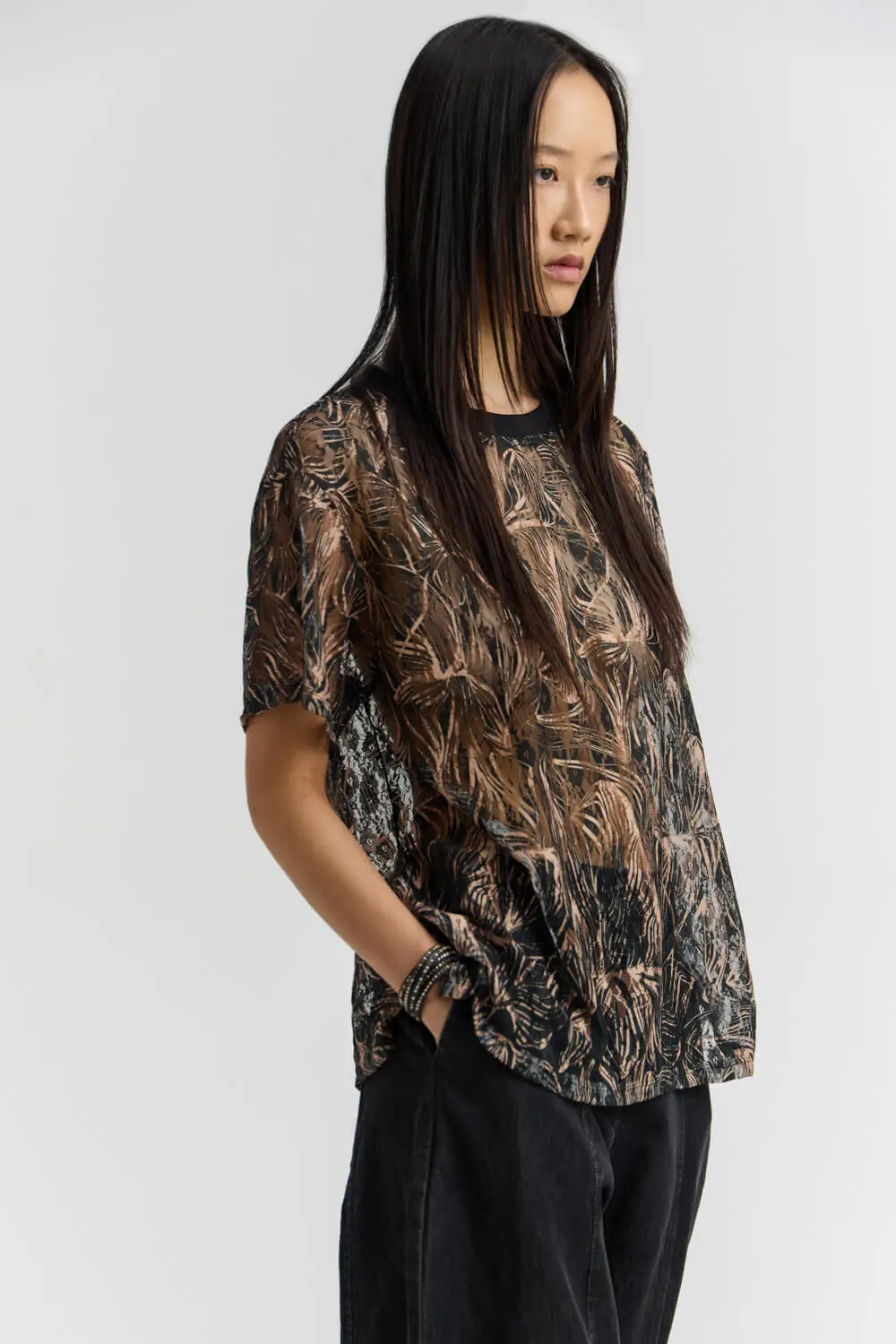 WW0726011-BLACK-4-1000x1500