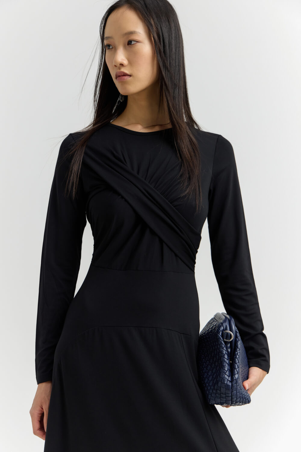 WW0826013-BLACK-1-1000x1500