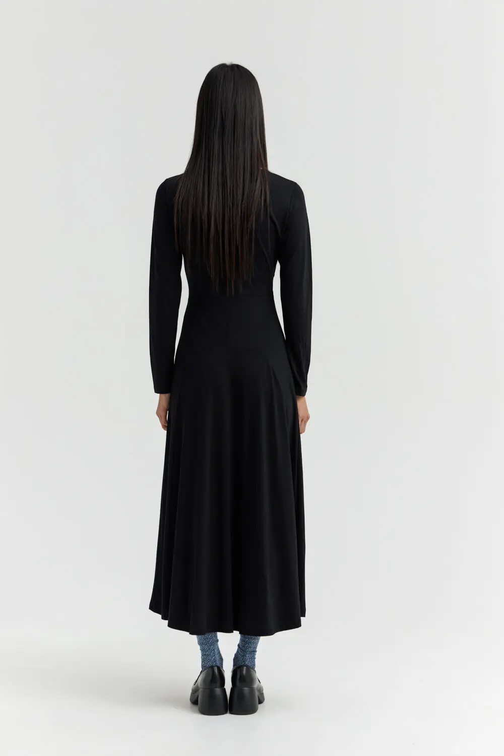 WW0826013-BLACK-4-1000x1500