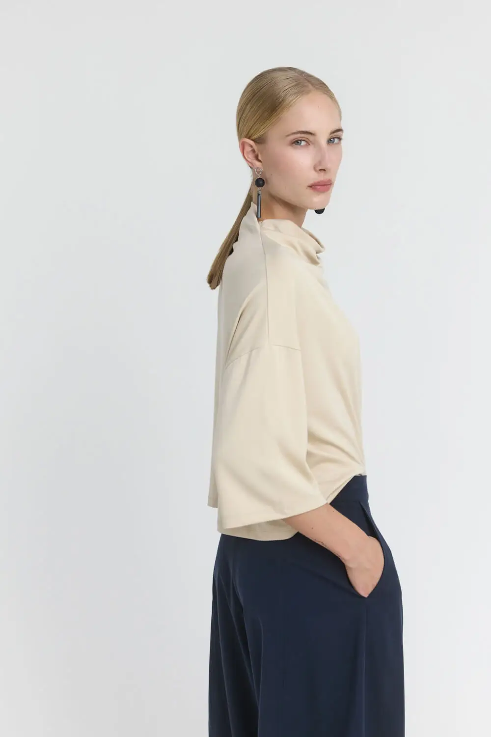WW0926013-CREAM-2-1000x1500