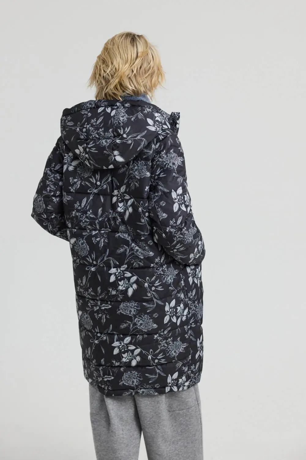 WW0526004-BLACK-4-1000x1500