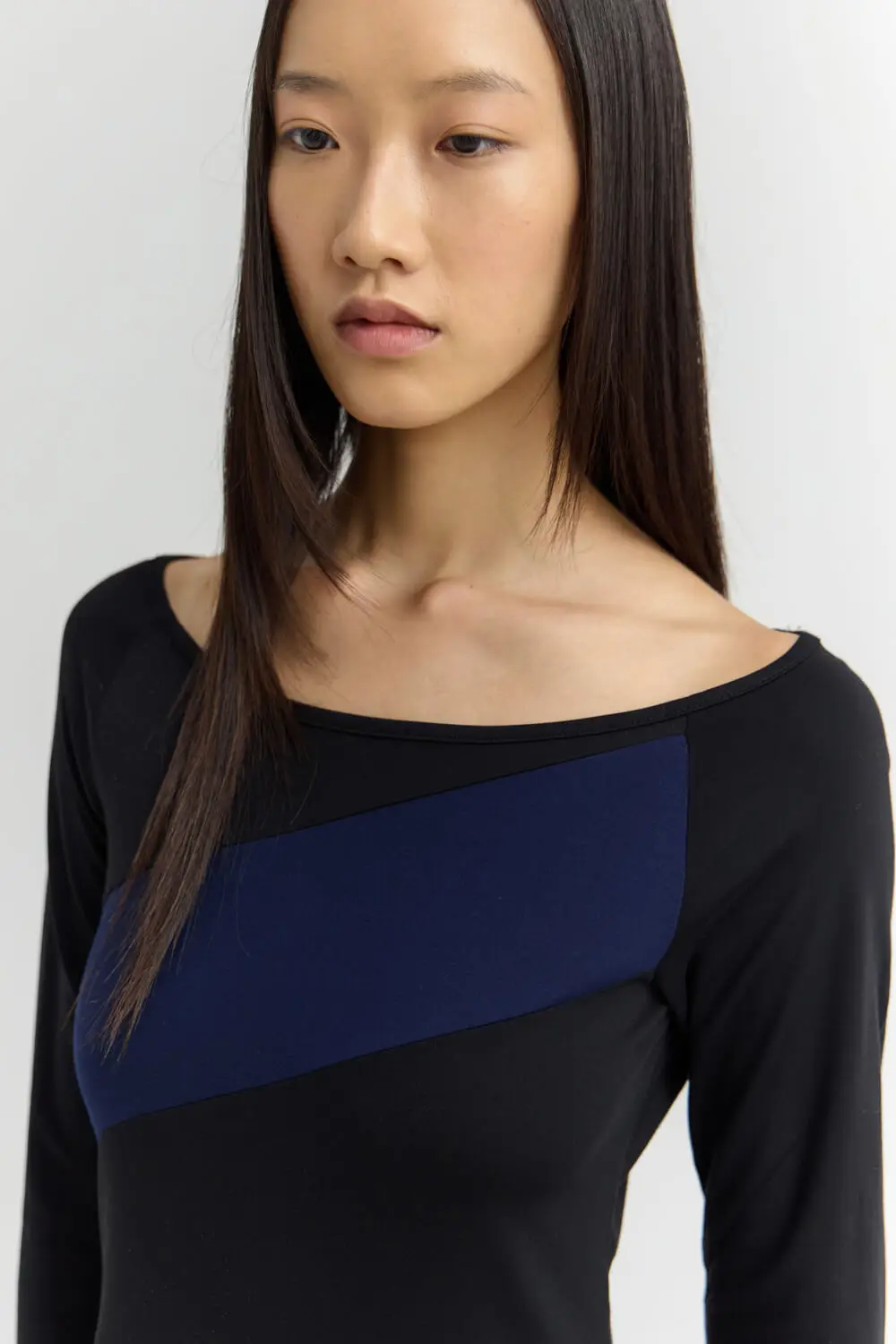 WW0826020-BLACK-1-1000x1500